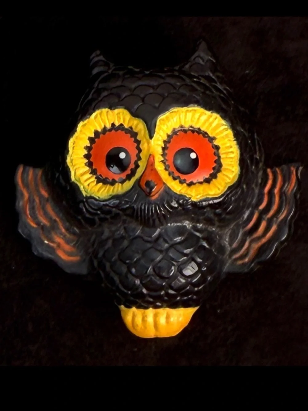 Vintage carved painted owl, brooch, pin
